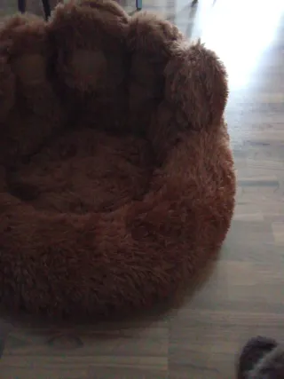 Cama para perro sin usar