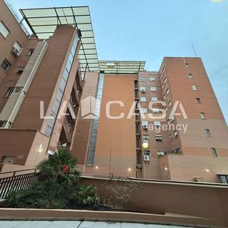 Garaje en venta en Colores - Entreparques en Sevilla