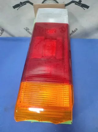 Piloto trasero derecho Talbot 150