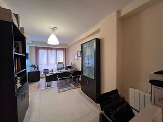 Oficina en venta en Centro en Avilés