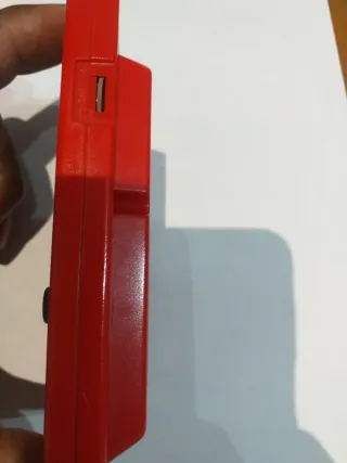 Nintendo Game Boy Pocket + Cargador