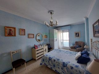 Piso en venta en Ventiun en Ourense