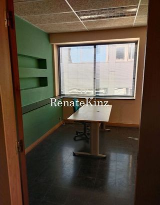 Local comercial en alquiler en Les Planes en Hospitalet de Llobregat, L´