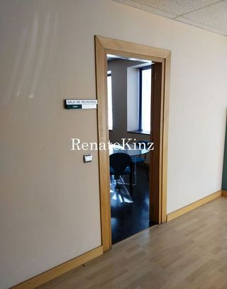 Local comercial en alquiler en Les Planes en Hospitalet de Llobregat, L´