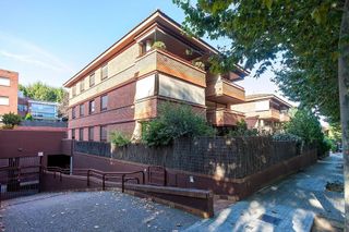 Piso en alquiler en Parc Central - El Colomer - Pla de la Pagesa en Sant Cugat del Vallès