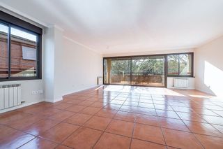 Piso en alquiler en Parc Central - El Colomer - Pla de la Pagesa en Sant Cugat del Vallès