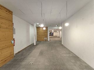Local comercial en alquiler en Eixample en Tarragona