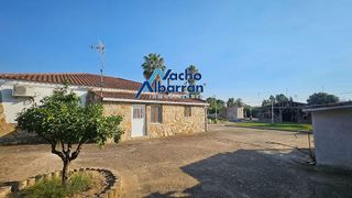 Chalet en venta en Avda. Elvas en Badajoz