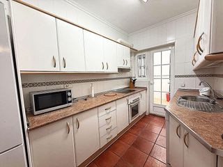 Piso en alquiler en Ciudad Jardín - Tagarete - El Zapillo en Almería