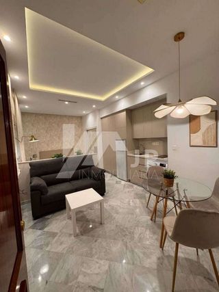 Estudio en alquiler en Centro - Sagrario en Granada