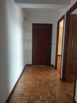 Piso en alquiler en Cuatro Caminos - Plaza de la Cubela en Coruña (A)