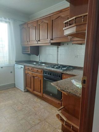 Piso en alquiler en Cuatro Caminos - Plaza de la Cubela en Coruña (A)