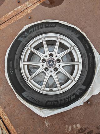Llantas Mercedes 16 Michelin y Continental