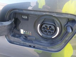 3008Hybrid - DESDE 300€/MES ¡SIN PAGAR ENTRADA!