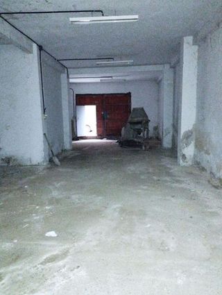 Local comercial en venta en El Llano en Gijón