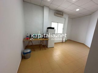 Local comercial en venta en Ontinyent