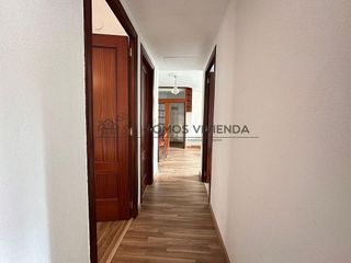 Piso en venta en As Lagoas en Ourense