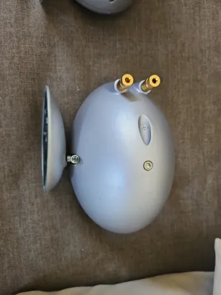 Altavoces KEF HTS 2001 Satélite Plata