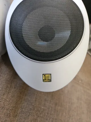 Altavoces KEF HTS 2001 Satélite Plata
