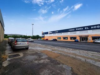 Nave industrial en venta en Plasencia
