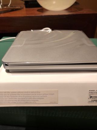 Lector/Grabador CD/DVD Apple SuperDrive USB