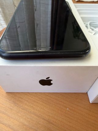 iPhone XR 64GB