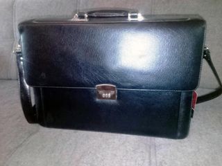 Maletín Ejecutivo  Negro 42x30x6 NUEVO