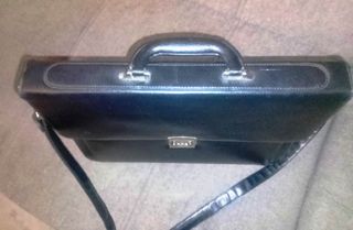 Maletín Ejecutivo  Negro 42x30x6 NUEVO