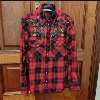 Camisa cuadros Zara bordada flores