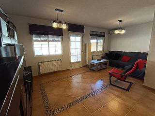 Casa adosada en venta en PAU 2-600 en Puertollano
