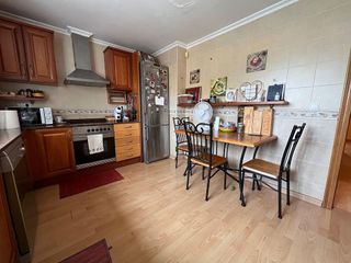 Chalet en venta en Urbanizaciones en Llíria