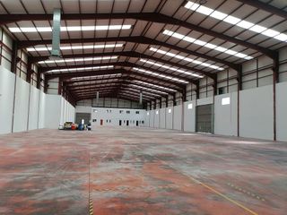 Nave industrial en alquiler en Chiloeches