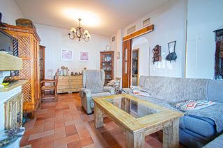 Casa adosada en venta en Colores - Entreparques en Sevilla