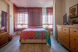 Casa adosada en venta en Colores - Entreparques en Sevilla