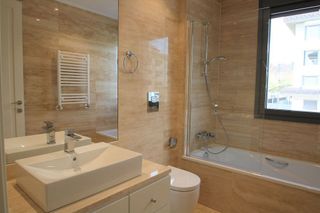 Piso en alquiler en Arroyo de la Vega en Alcobendas