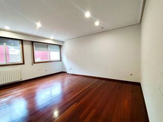 Piso en alquiler en Centro en Ourense