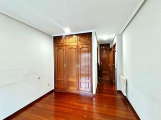 Piso en alquiler en Centro en Ourense