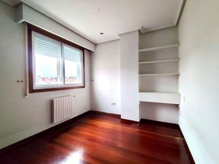 Piso en alquiler en Centro en Ourense