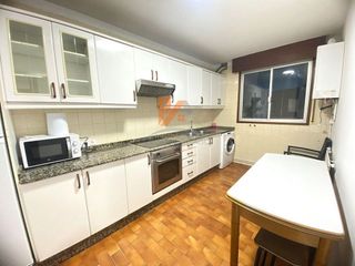 Piso en alquiler en Ensanche - Sar en Santiago de Compostela