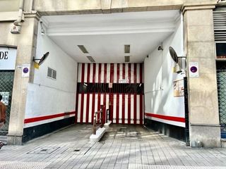 Garaje en alquiler en Barrio de Abando en Bilbao