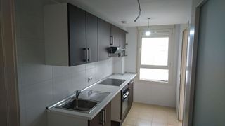 Piso en alquiler en Sur - PAU 4 en Móstoles