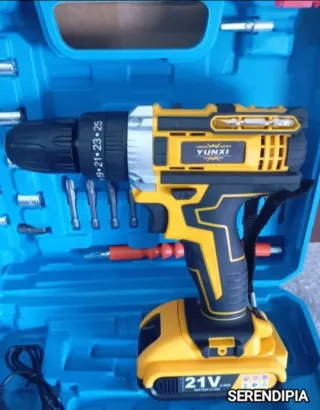 TALADRO ATORNILLADOR INALÁMBRICO.