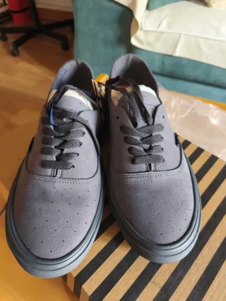 Zapatillas Scalpers grises