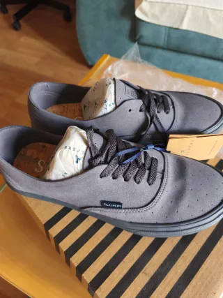 Zapatillas Scalpers grises