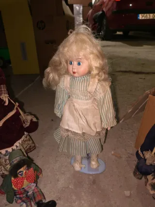 Bambole di porcellana vintage