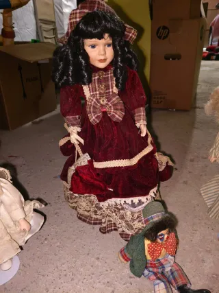 Bambole di porcellana vintage