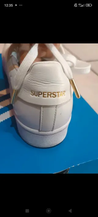 Adidas Superstar Pelle Bianche, inserti oro