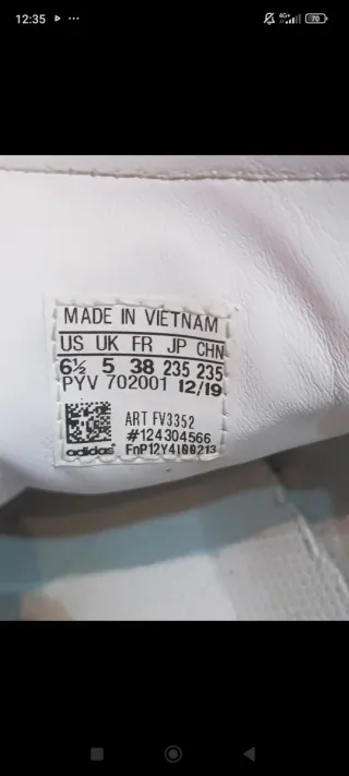 Adidas Superstar Pelle Bianche, inserti oro