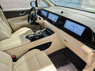 Voyah Dream 109kW Premium MY24 2025