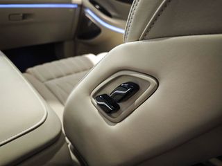 Voyah Dream 109kW Premium MY24 2025